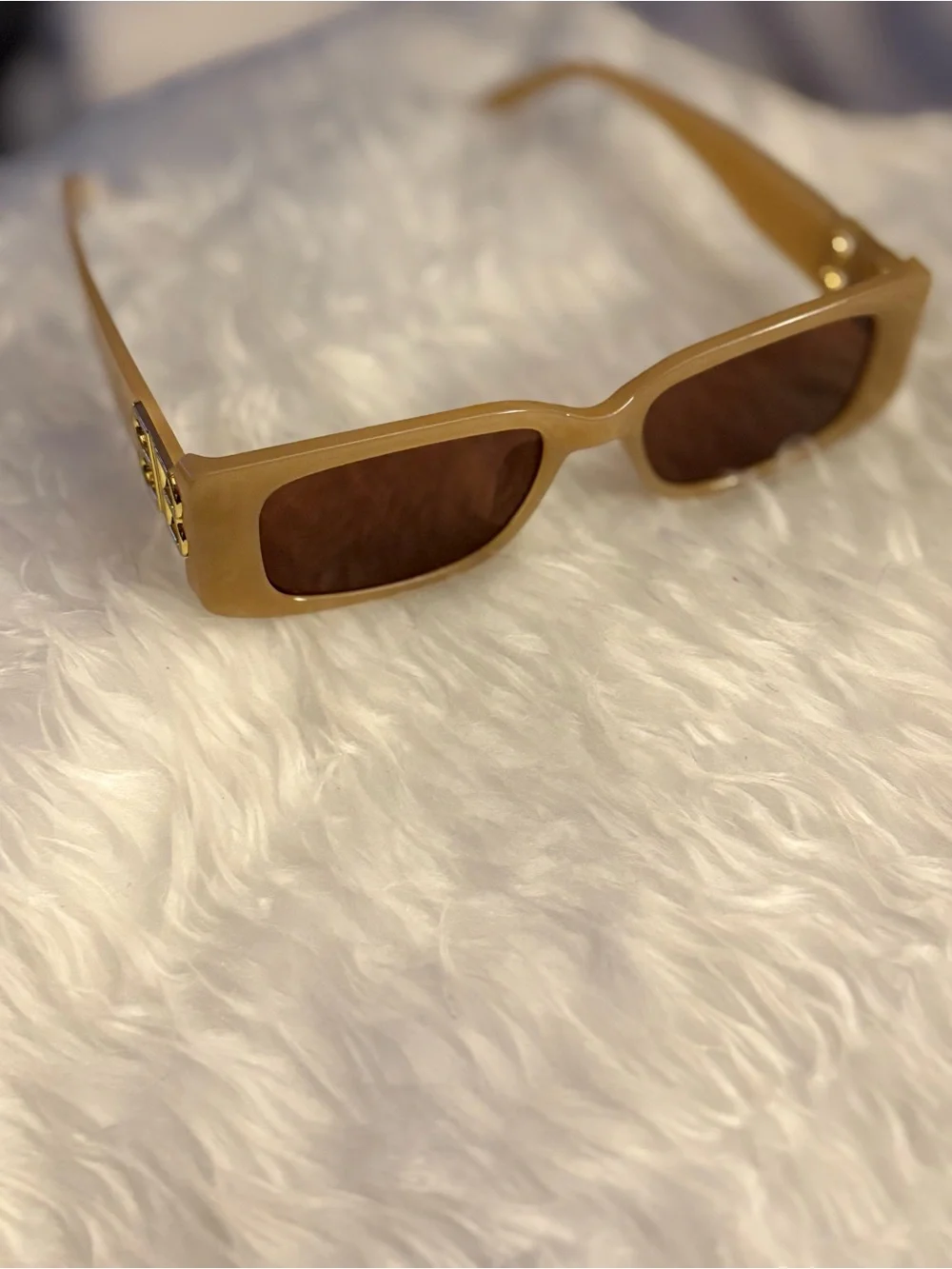 Fashion Jewelry stylish beige